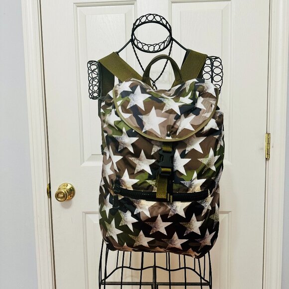 VALENTINO GARAVANI SOFT SHELL ARMY GREEN CAMO STARS BACKPACK UNISEX ITALY